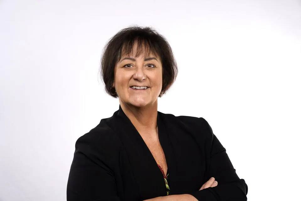 Aos 50, Bonnici inspira com Moon Sonder Brands. (Foto: Divulgação/Moon Sonder Brands)