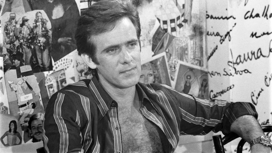 Francisco Cuoco em cena marcante de novela — um retrato do legado de Francisco Cuoco