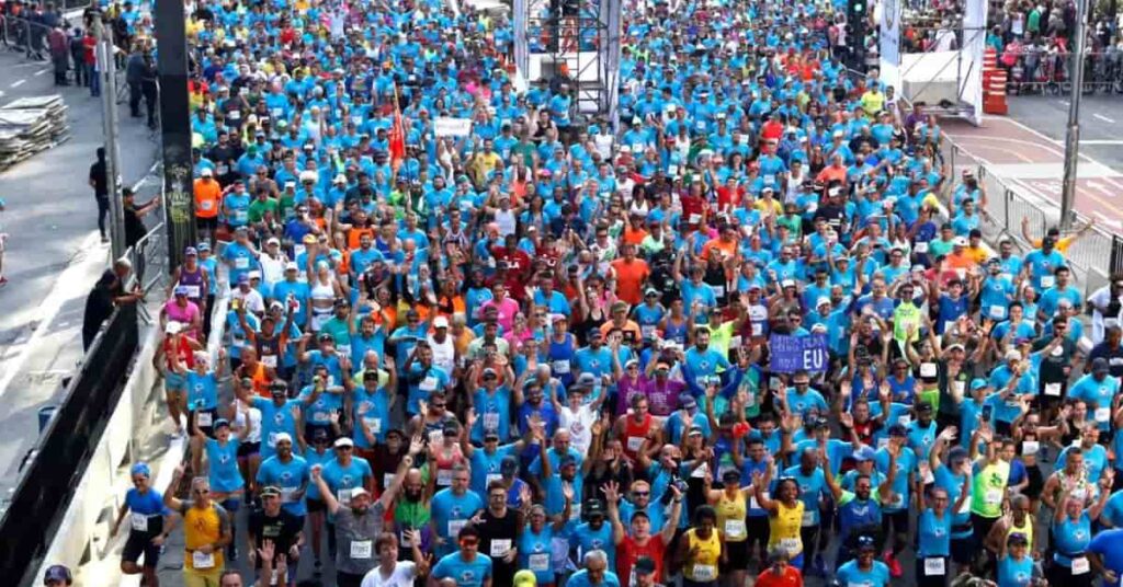 Mulheres na São Silvestre participam da centésima edição da corrida em São Paulo
