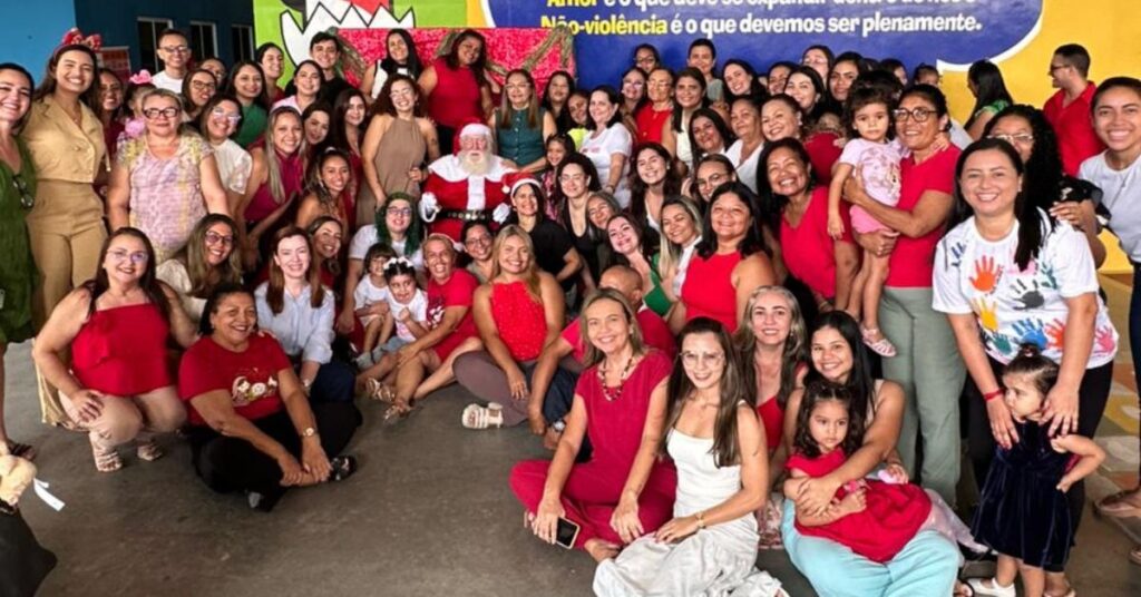 Ano letivo é encerrado com celebração que reúne famílias e educadores no Instituto Myra Eliane