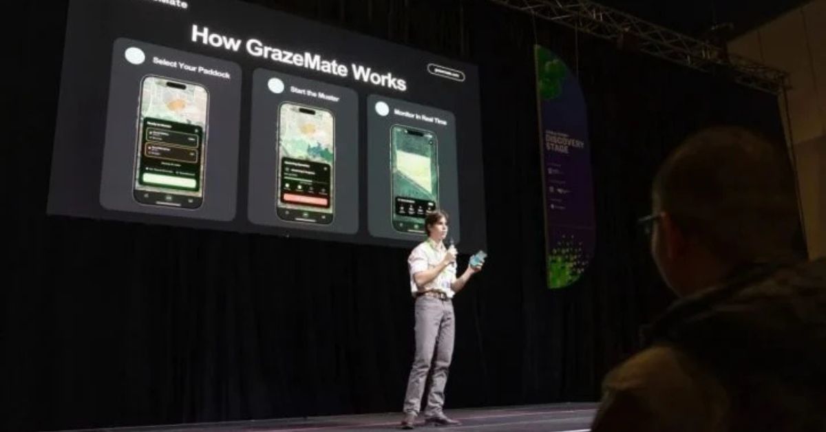 automação no agronegócio apresentada por Sam Rogers durante demonstração da GrazeMate