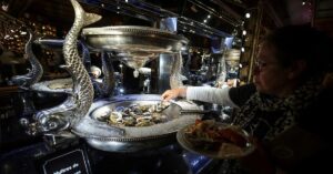 O fenômeno de Narbonne: o buffet que transformou tradição francesa em um império gastronômico