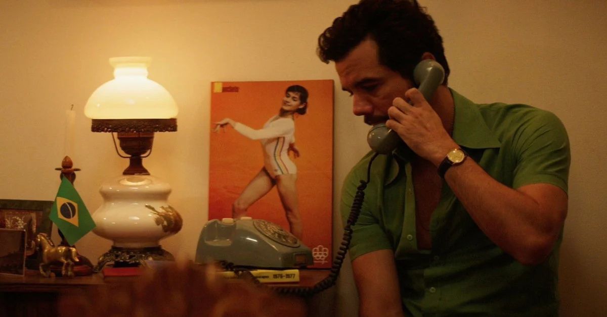 O Agente Secreto na Netflix com Wagner Moura em cena do filme brasileiro